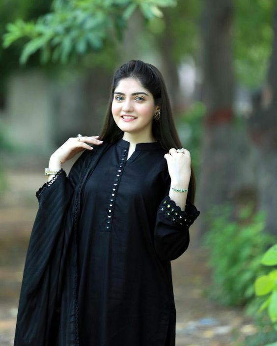 Black Embroidery Kurta set with Mirror work Dropshipera