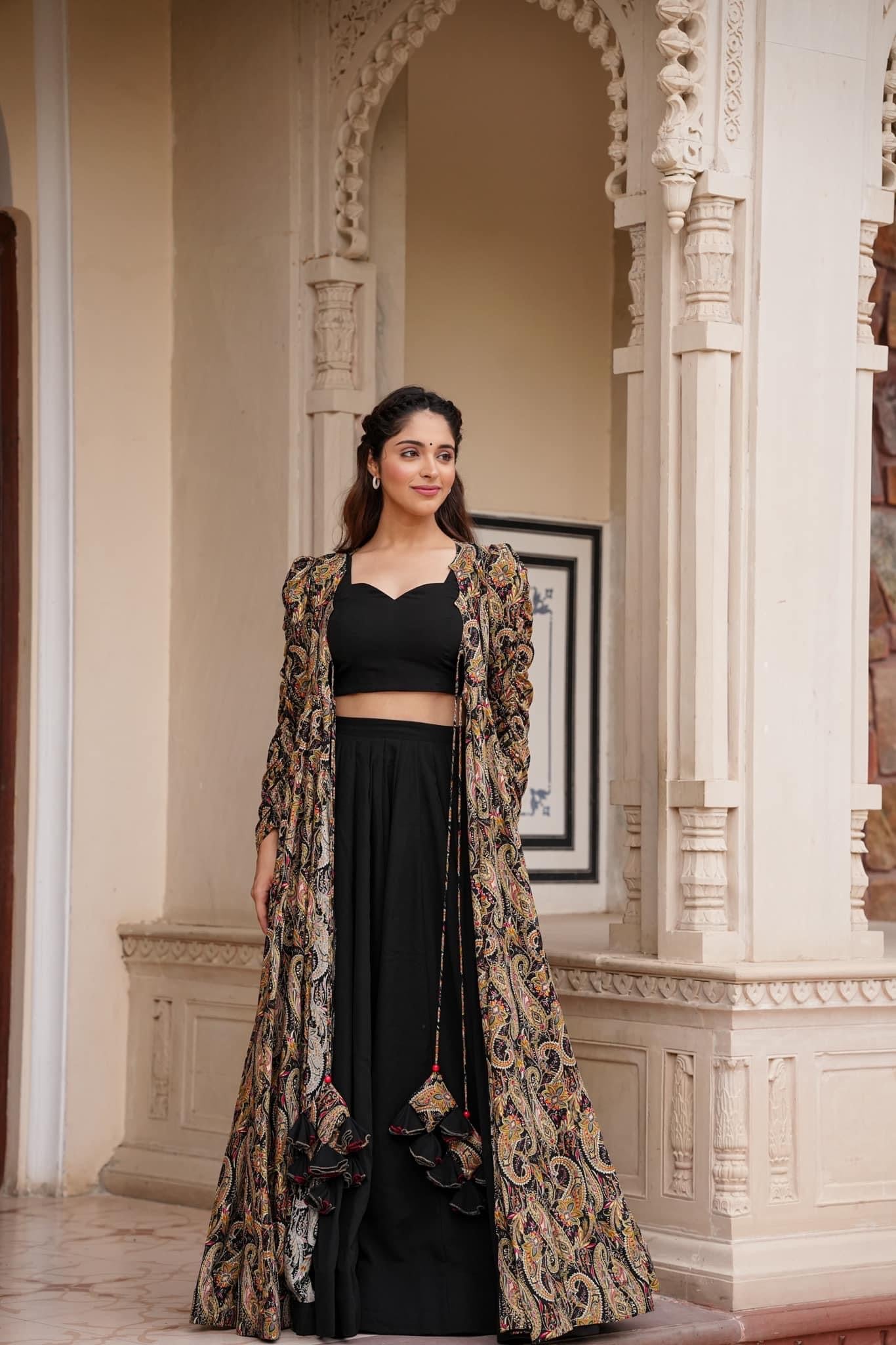 Printed Black Shrug Style Indo Western Gown For Women Dropshipera