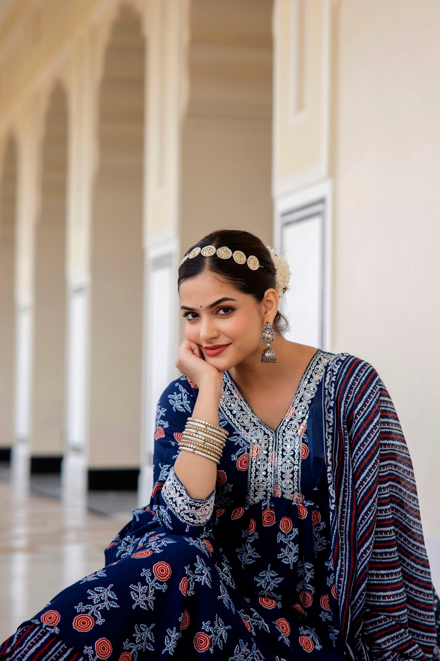 Women Embroidered Kurta and Pant Set With Dupatta Dropshipera