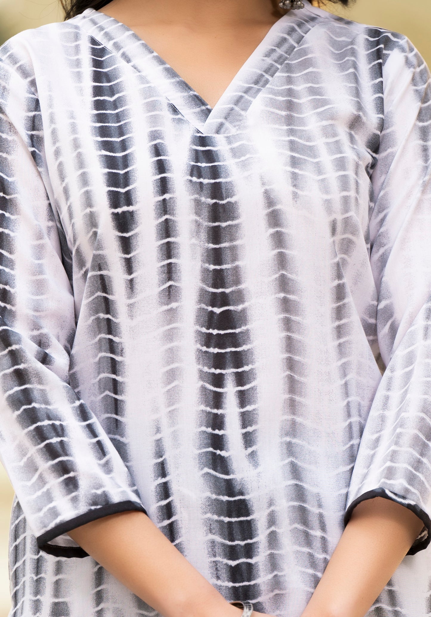 Printed Straight Kurta and Pant set with Dupatta Dropshipera