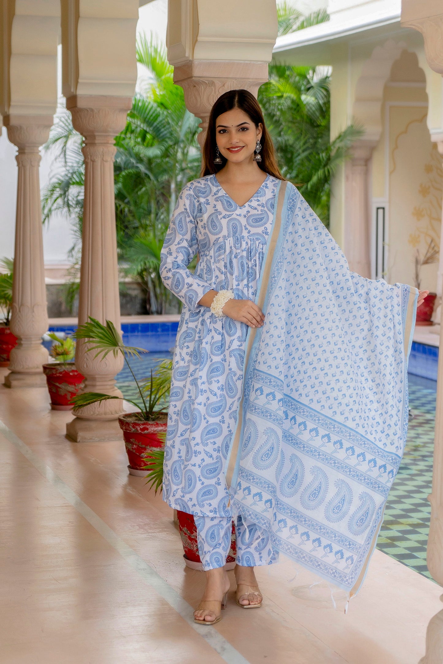 Women Block Printed Kurta and Pant Set With Dupatta in Traditional design Dropshipera