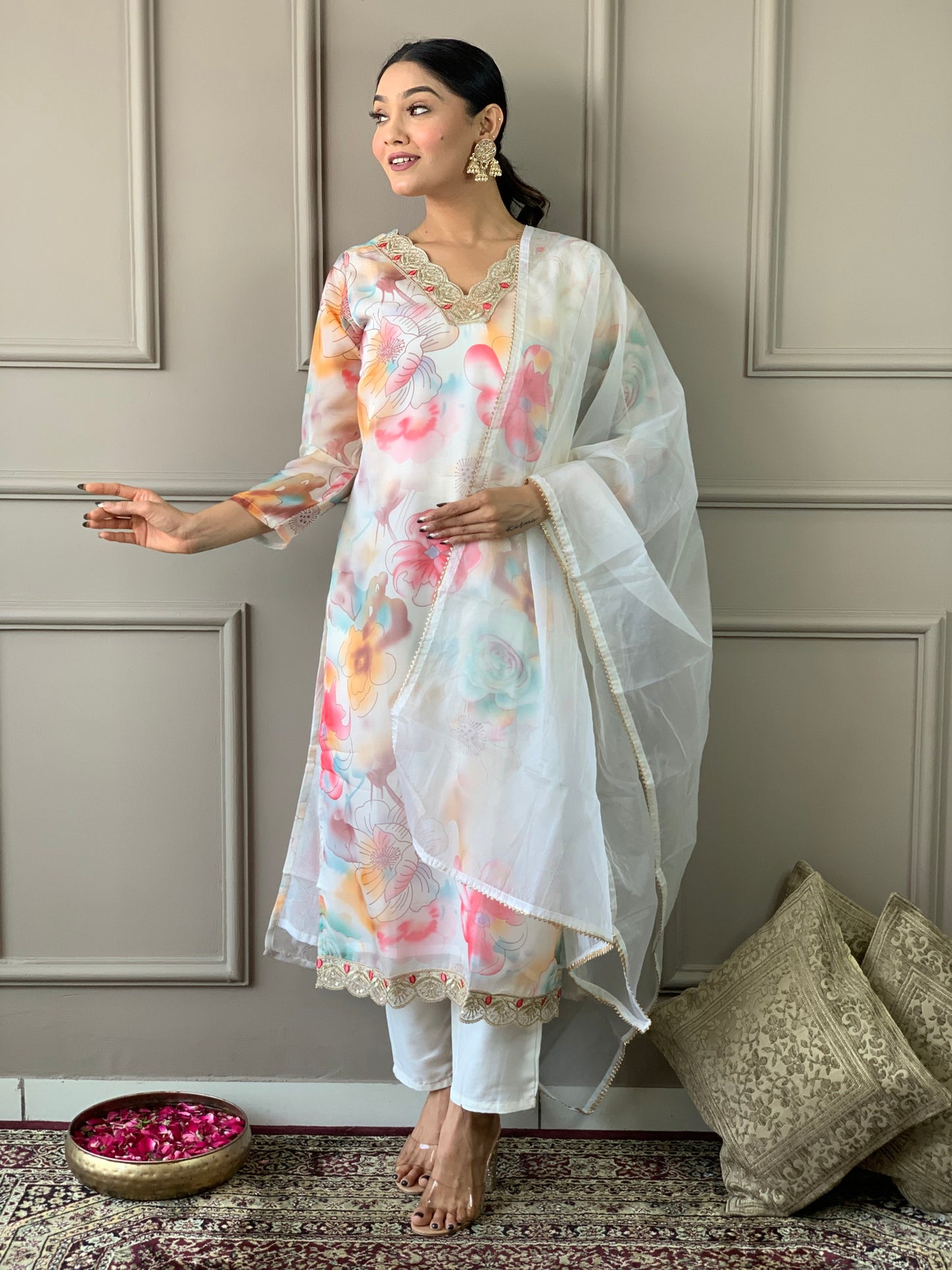 Floral Design Off White Kurta Set with Bottom and Dupatta Dropshipera
