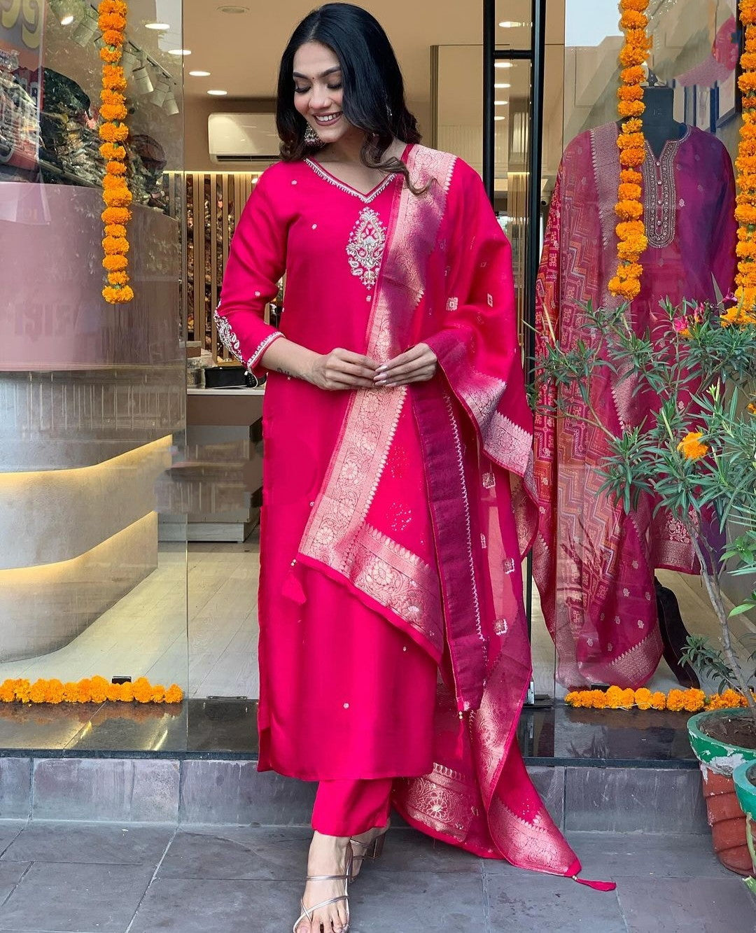 Designer Kurta set with Knee Bottom Pant and Beautiful Dupatta Dropshipera