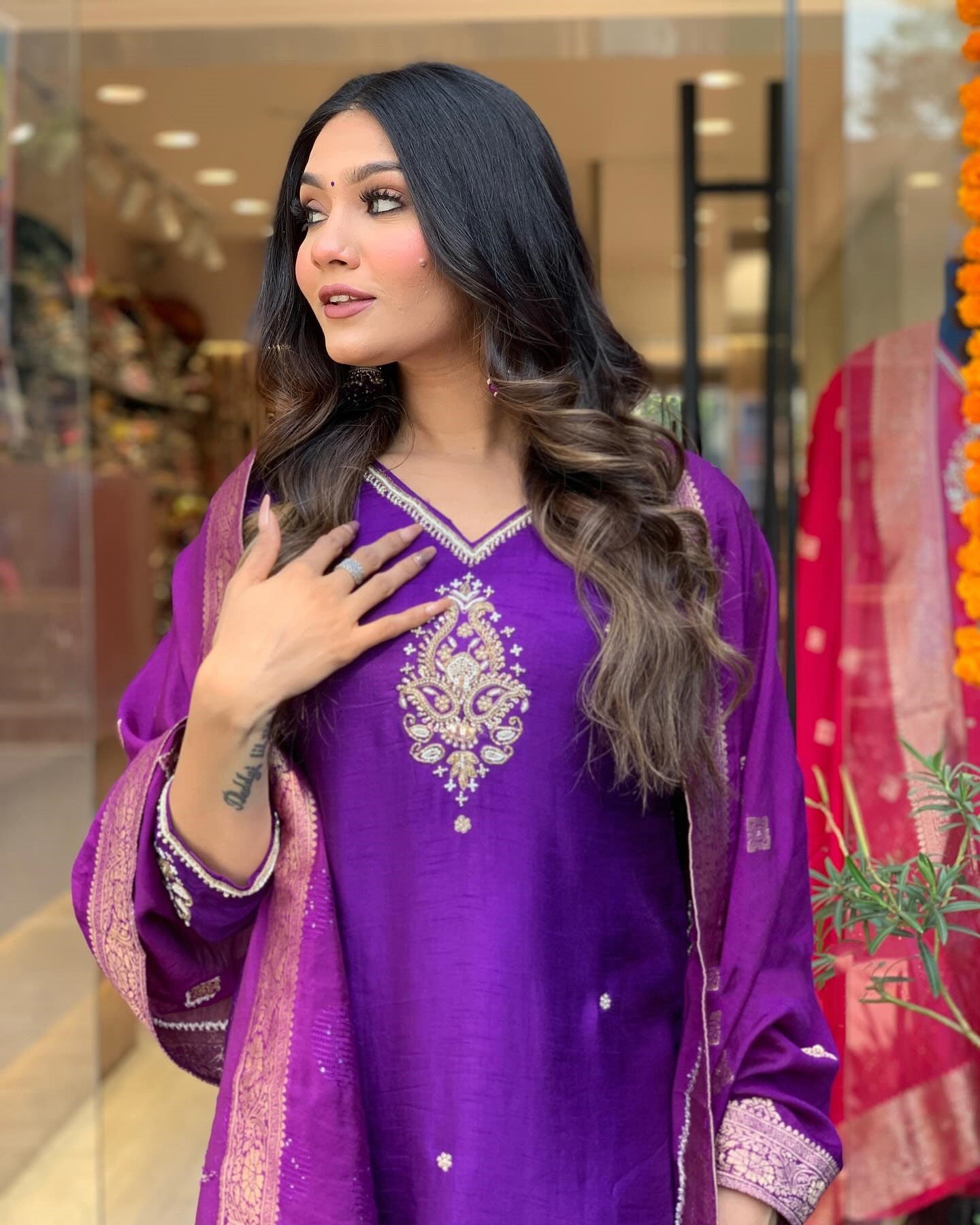 Designer Kurta set with Knee Bottom Pant and Beautiful Dupatta Dropshipera