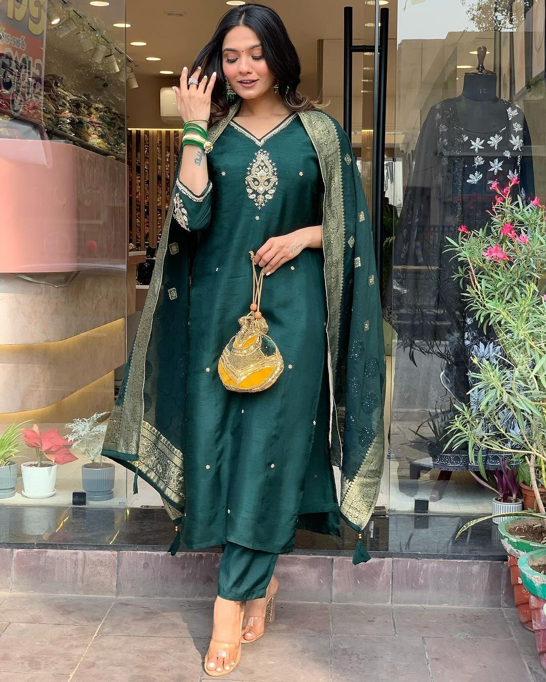 Designer Kurta set with Knee Bottom Pant and Beautiful Dupatta Dropshipera