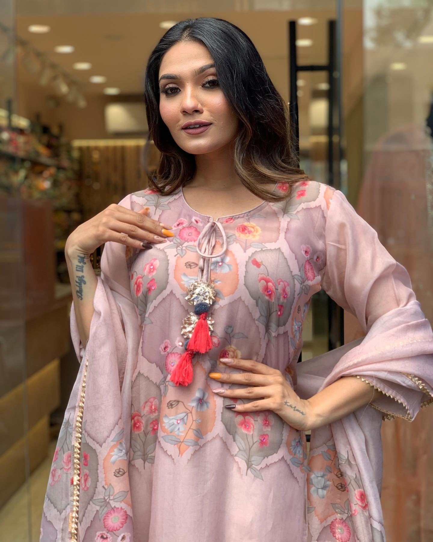 Beautiful Heavy Party Wear Suit With Georgeous Dupatta Dropshipera