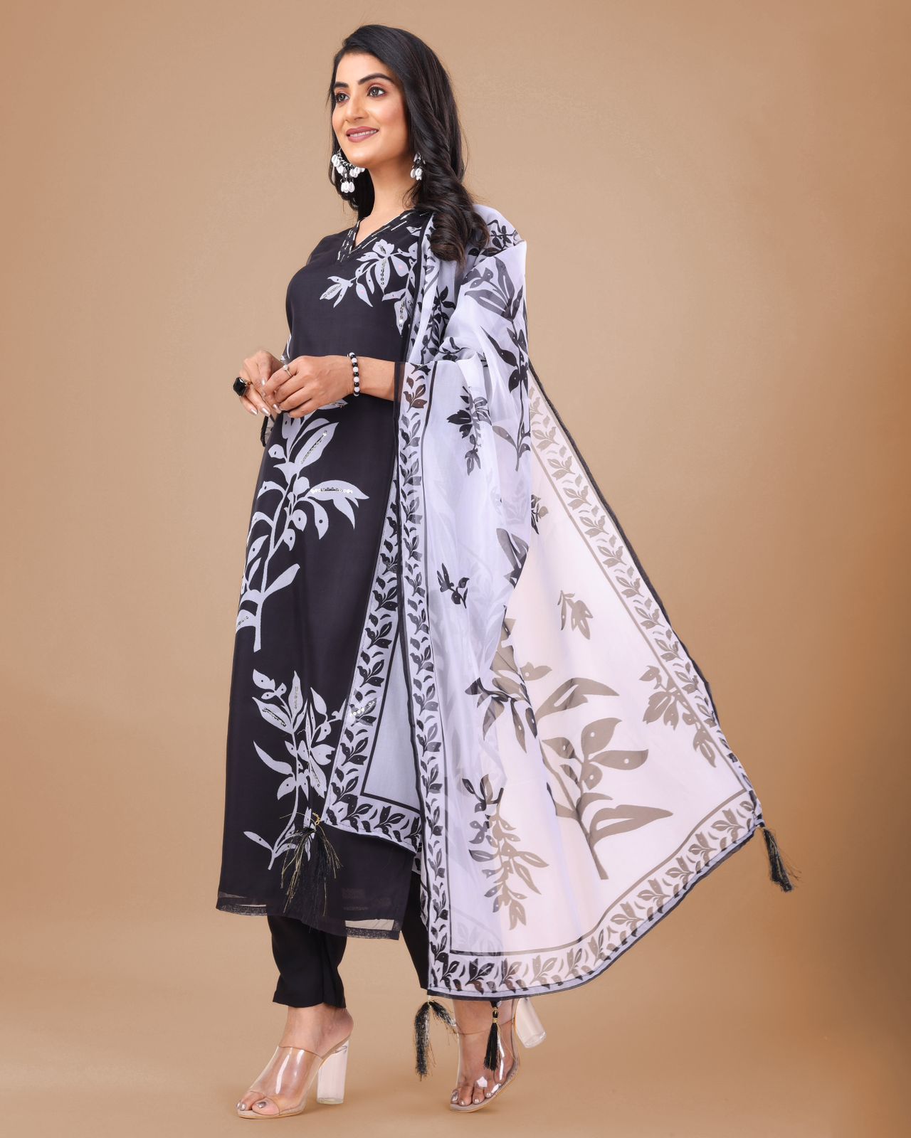 Floral Design Black Kurta Set with Bottom and Dupatta Dropshipera