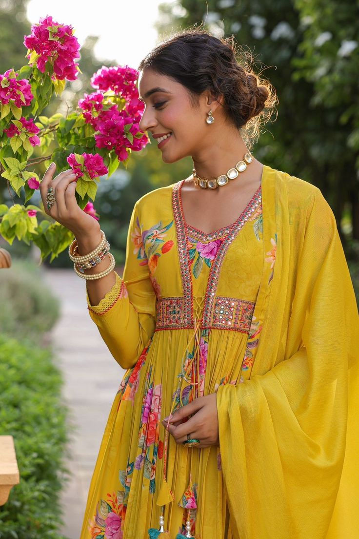 Women's Viscous Rayon Kurta Set With Printed Dupatta Dropshipera