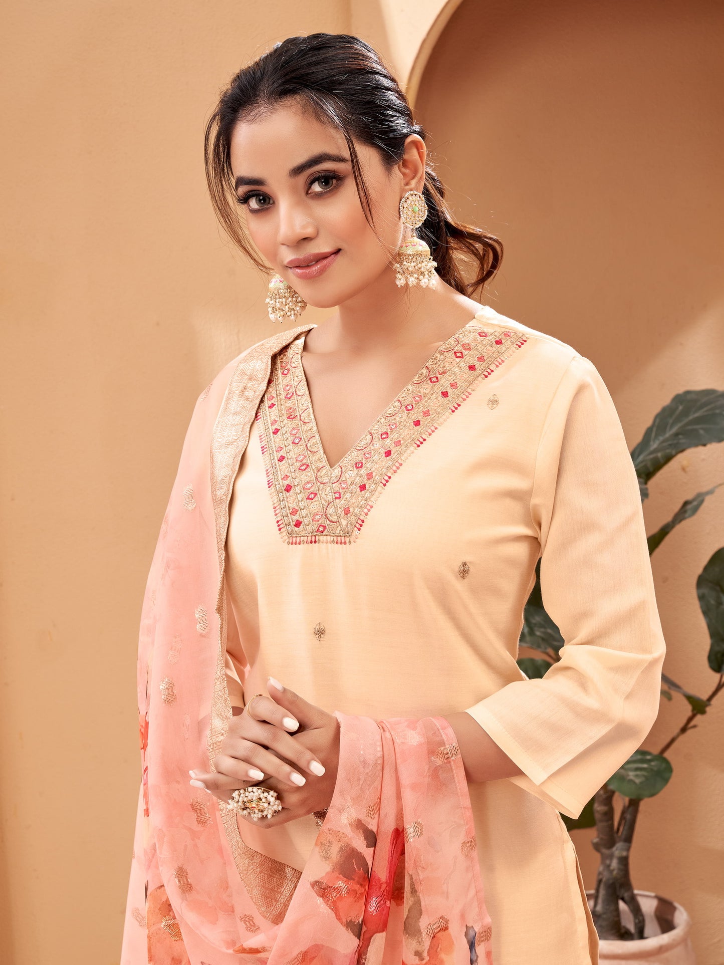 Designer Kurta set with Knee Bottom Pant and Beautiful Dupatta Dropshipera