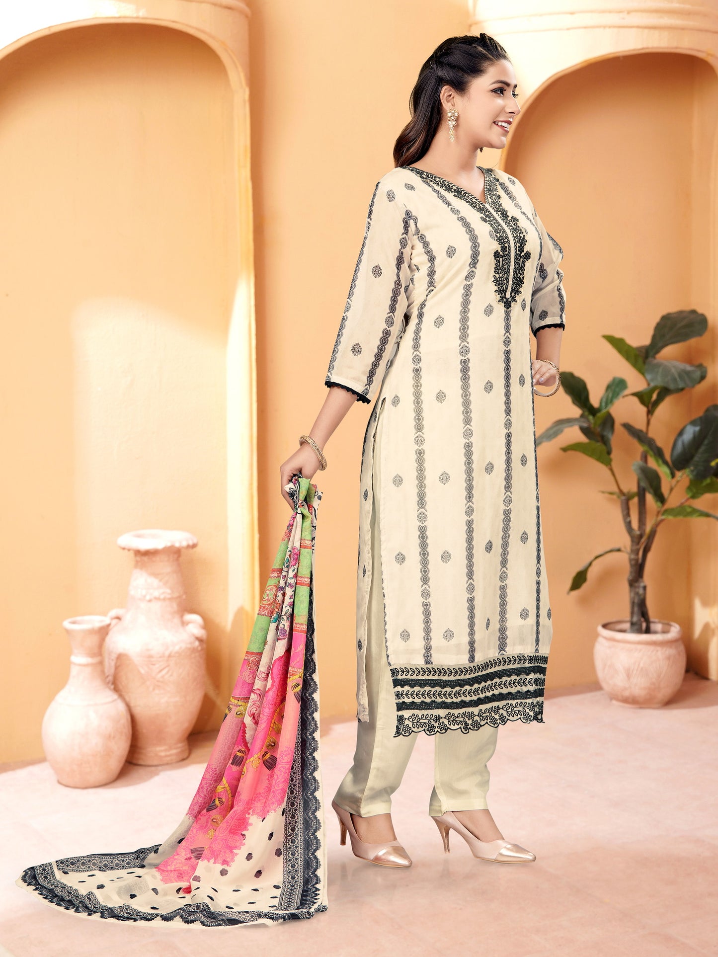 Beautifull Suit With Heavy Work On Kurta And Floral Dupatta Dropshipera