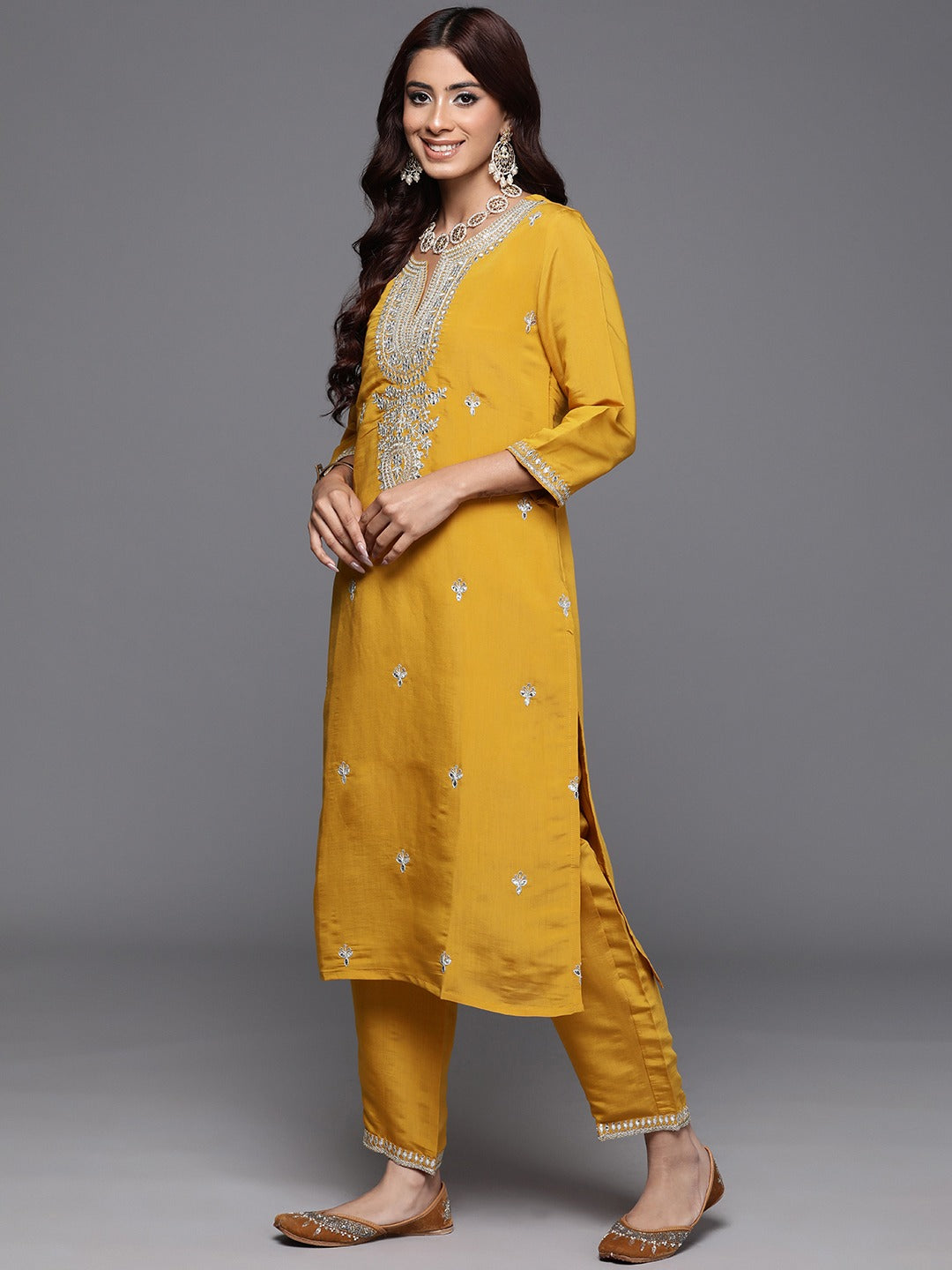 Designer Embroidery Kurta With Pant And Beautiful Dupatta Dropshipera