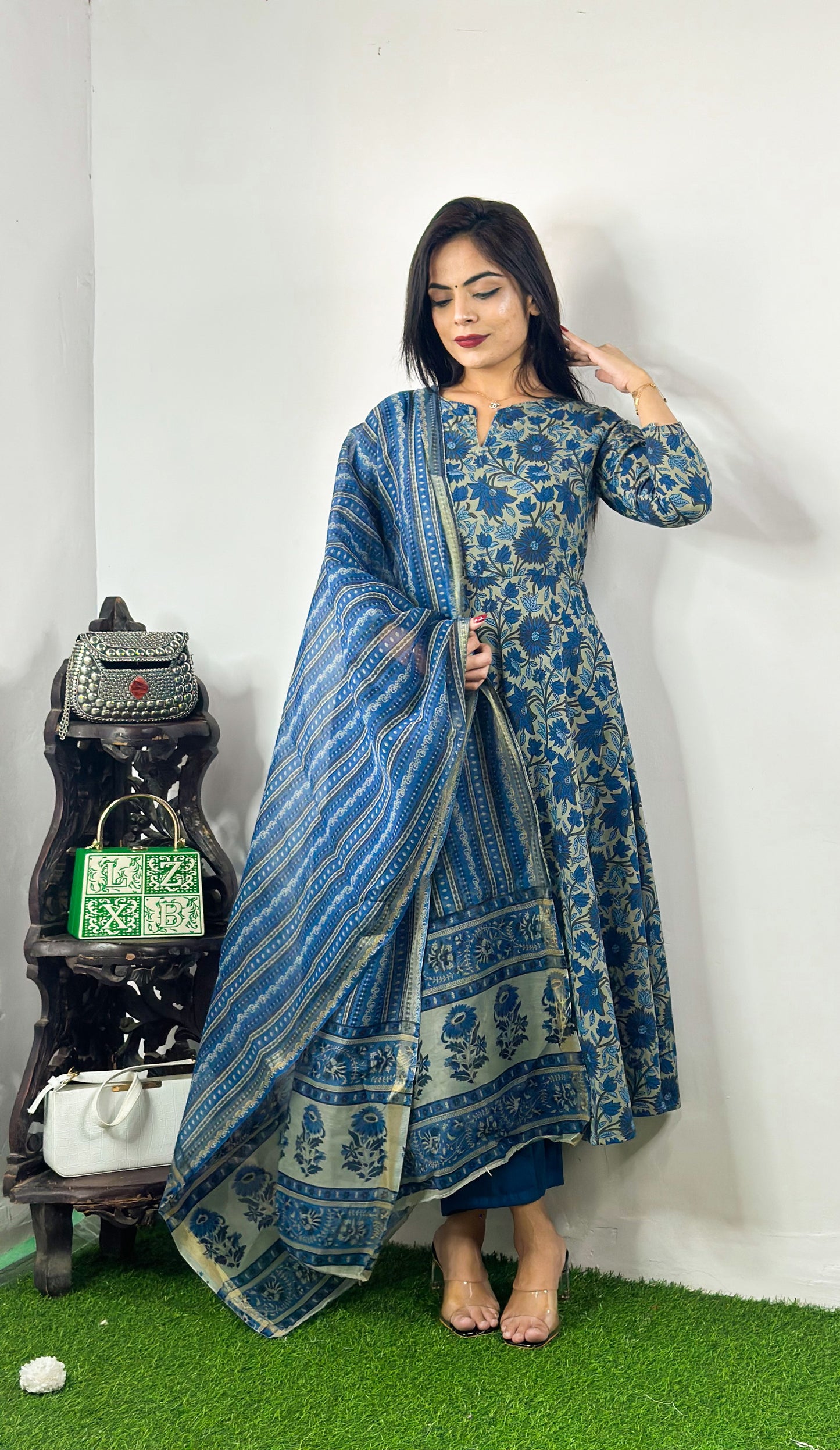Beautiful Design Rayon Suit With Bottom And Dupatta Dropshipera