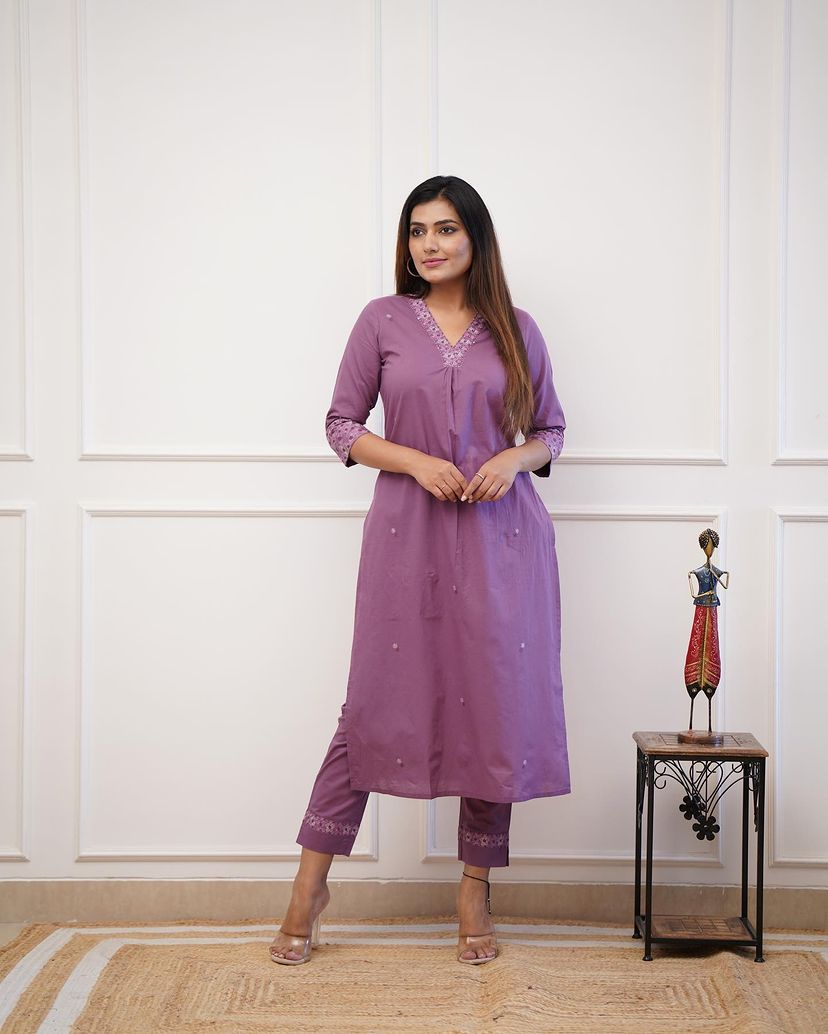 Women Embroidered Rayon Slub Straight Kurta With Pant Dropshipera