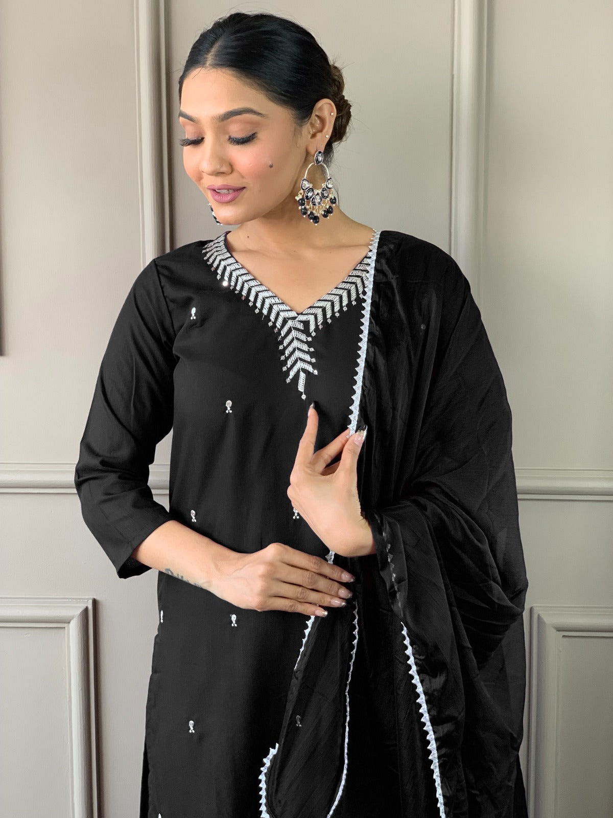 Designer Kurta set with Bottom Pant and Plain Dupatta in Black Color Dropshipera