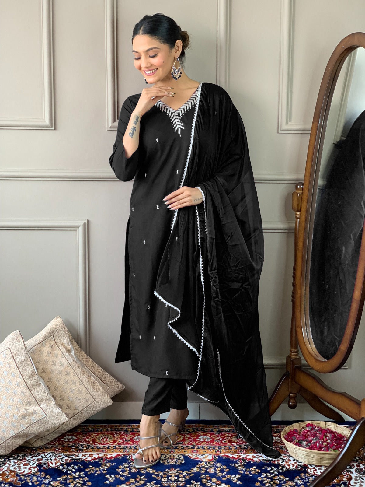 Designer Kurta set with Bottom Pant and Plain Dupatta in Black Color Dropshipera