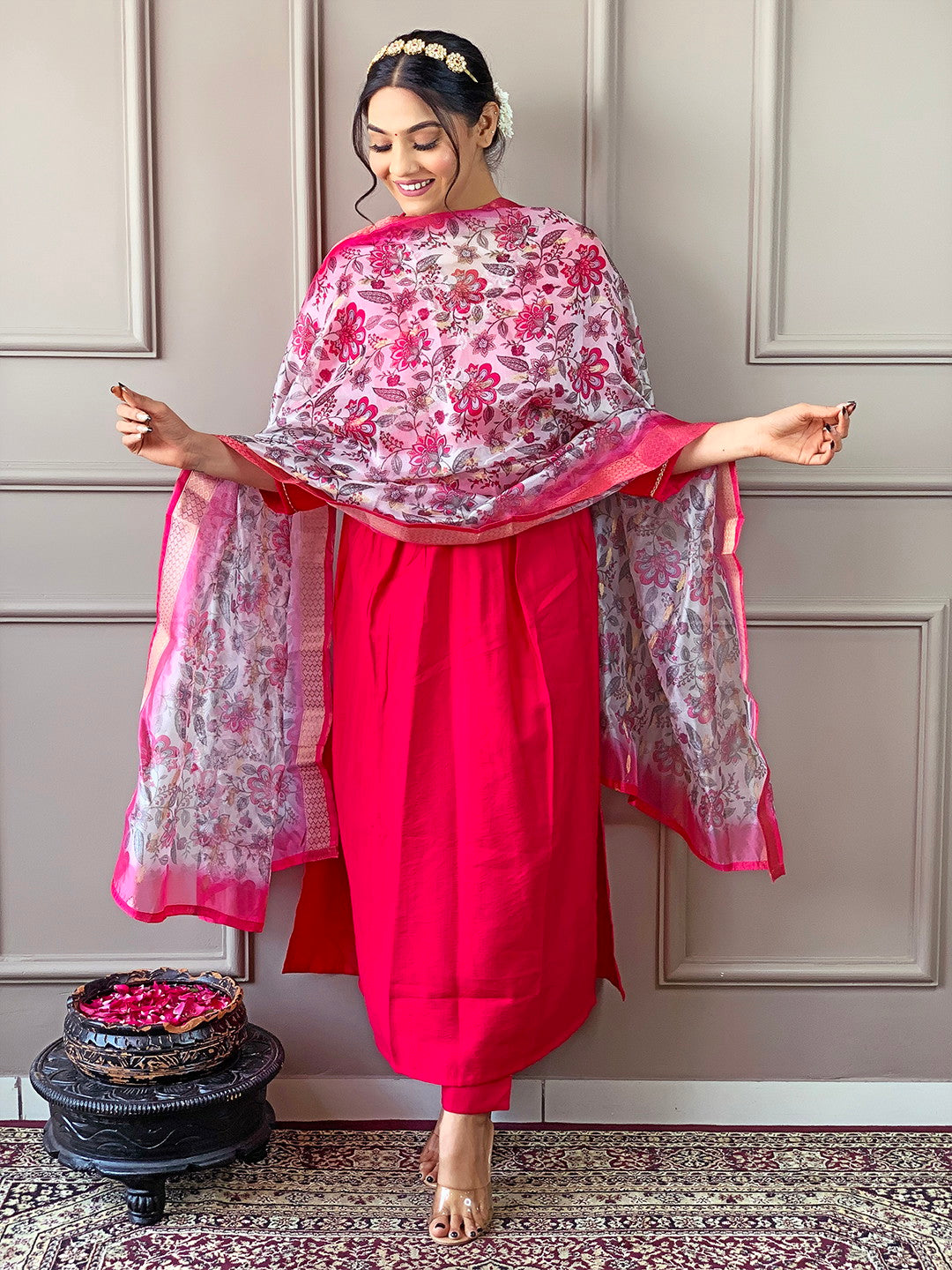 Alia Designe Kurta set with Knee Bottom Pant and Floral Dupatta Dropshipera