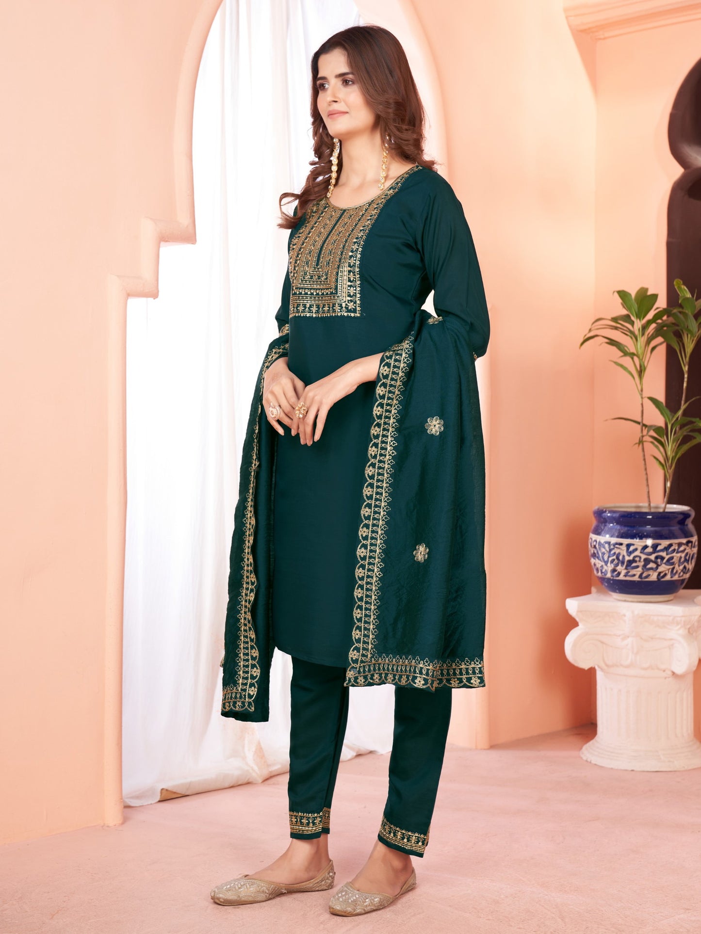 Green Embroidered Kurta set With Bottom Wear and Dupatta Dropshipera