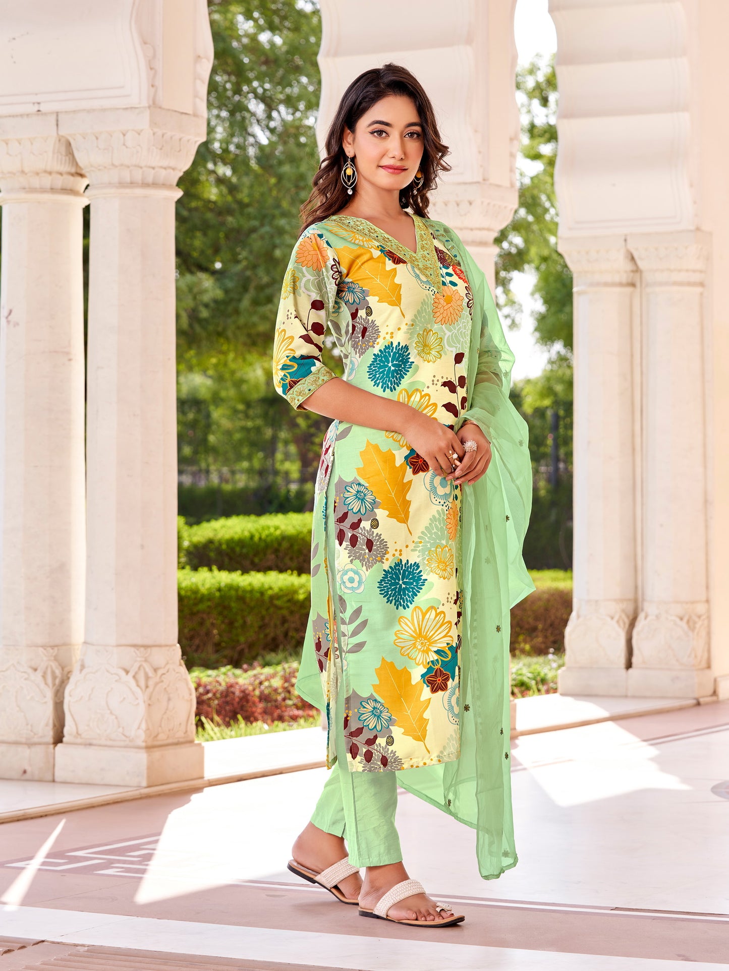 Women Floral Print Kurta with Pants And Dupatta Dropshipera