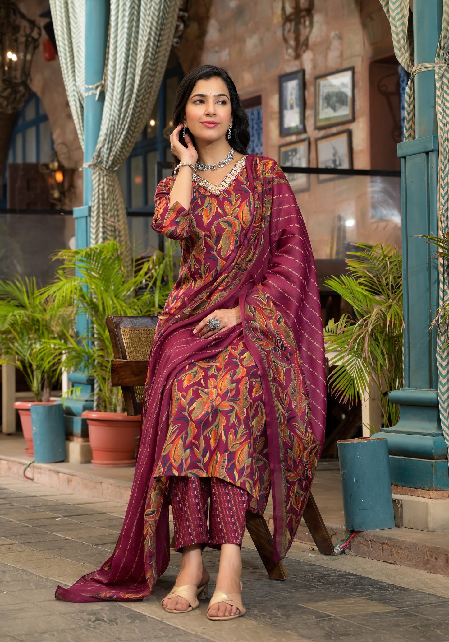 Women Floral Printed Kurta With Pant and dupatta Dropshipera