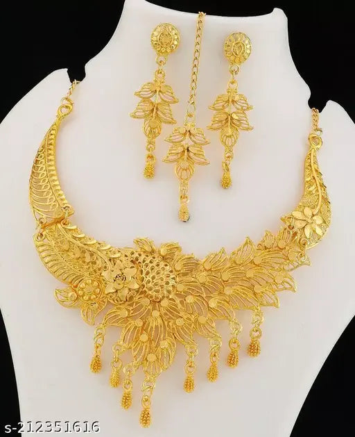 New Tready Golden Jewellery Set for Women 19670