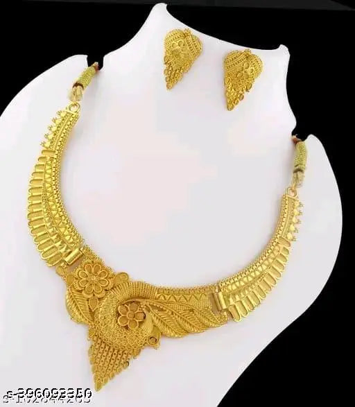 New Tready Golden Jewellery Set for Women 19670