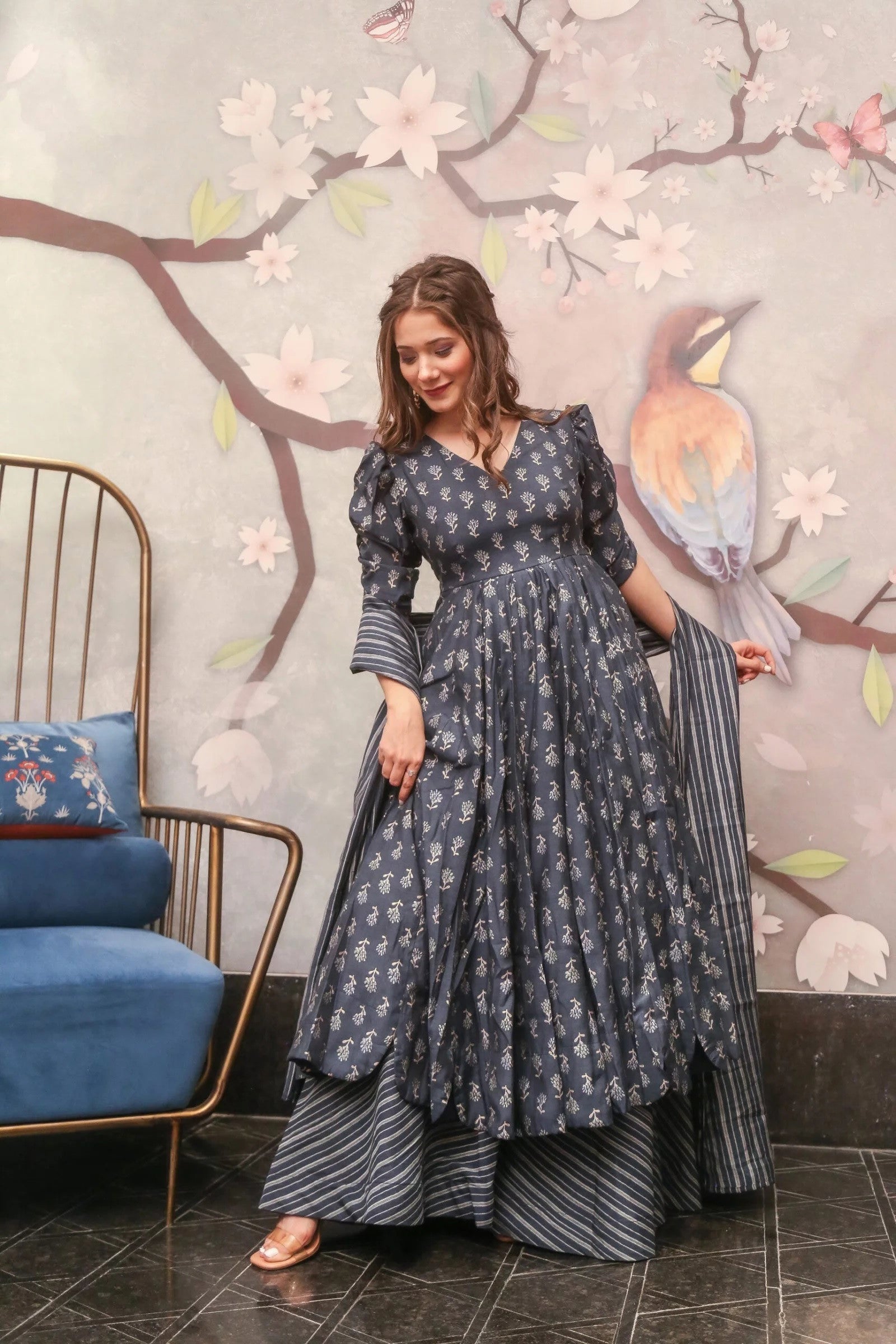 Grey Color Glamorous Fancy And Elegant partywear Kurta Set For Women Dropshipera
