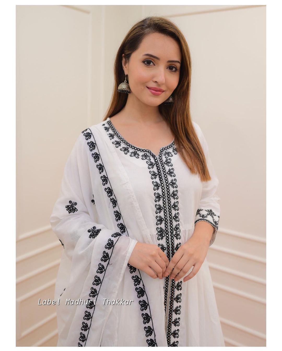 White Black Thread Embroidered A-Line Suit Dropshipera
