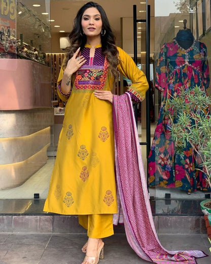 Women Embroidered Straight Kurta Set with Dupatta Dropshipera