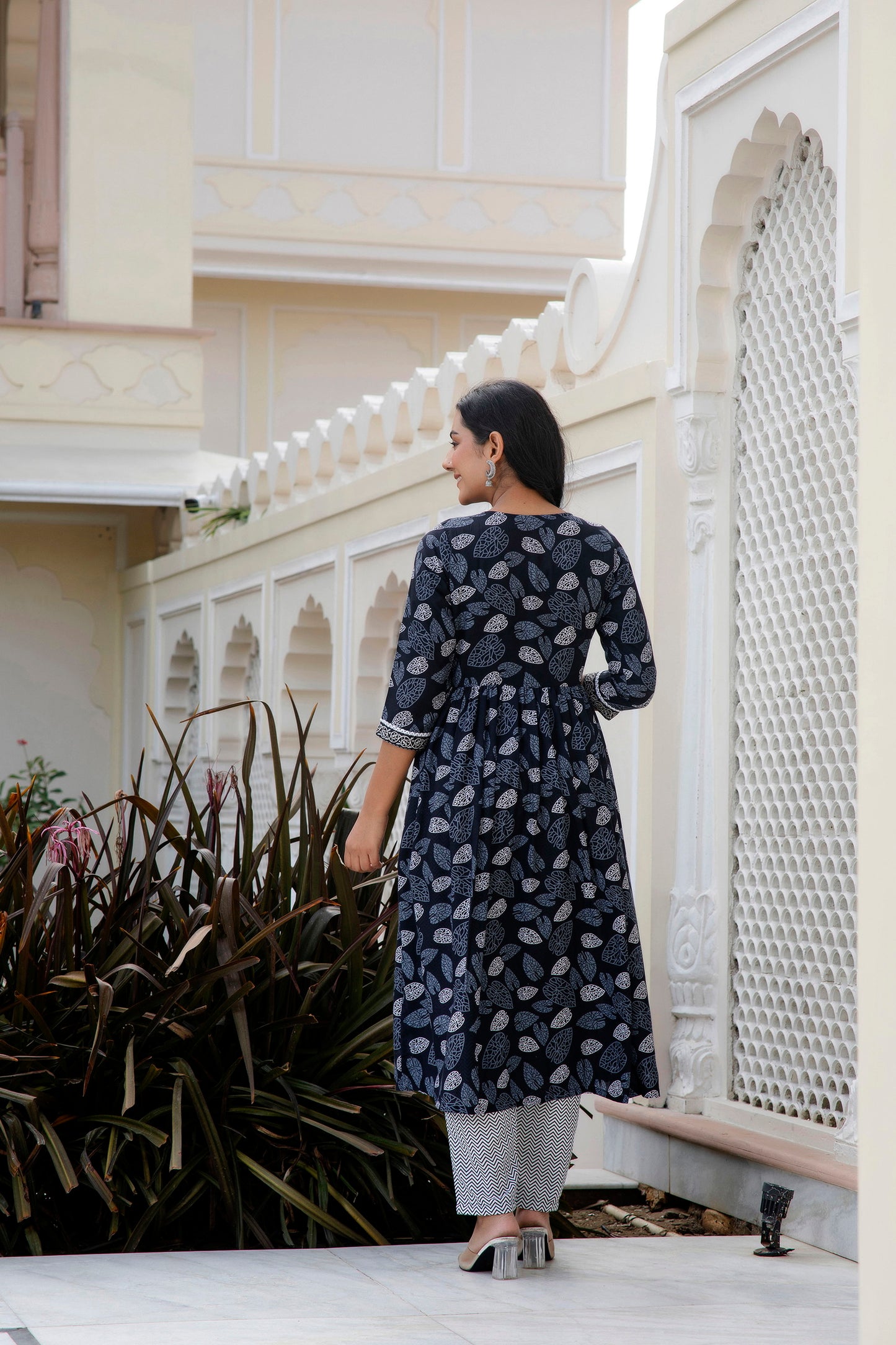 Floral Printed Rayon  Kurta With Pants & Dupatta Dropshipera