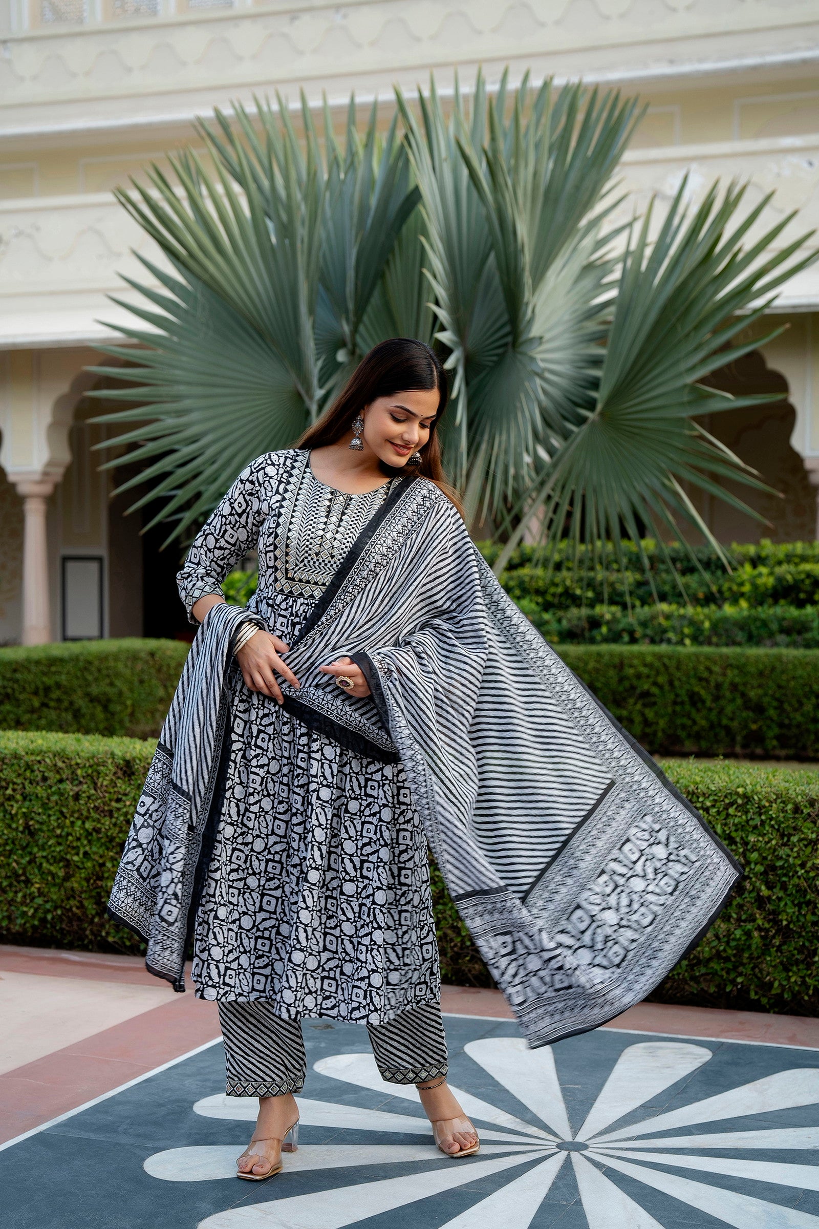 Women Casual Wear Kurti Pant With Dupatta Collection Dropshipera