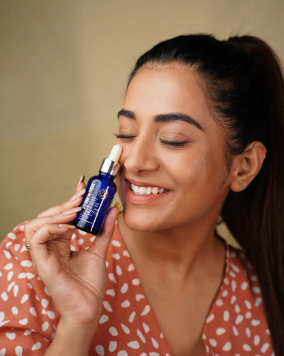 Bioever 20% Vitamin C Serum with Hyaluronic Acid, Niacinamide, Liquorice Extract for Glowing Skin, Hyperpigmentation & Dull Skin - 30ml Dropshipera