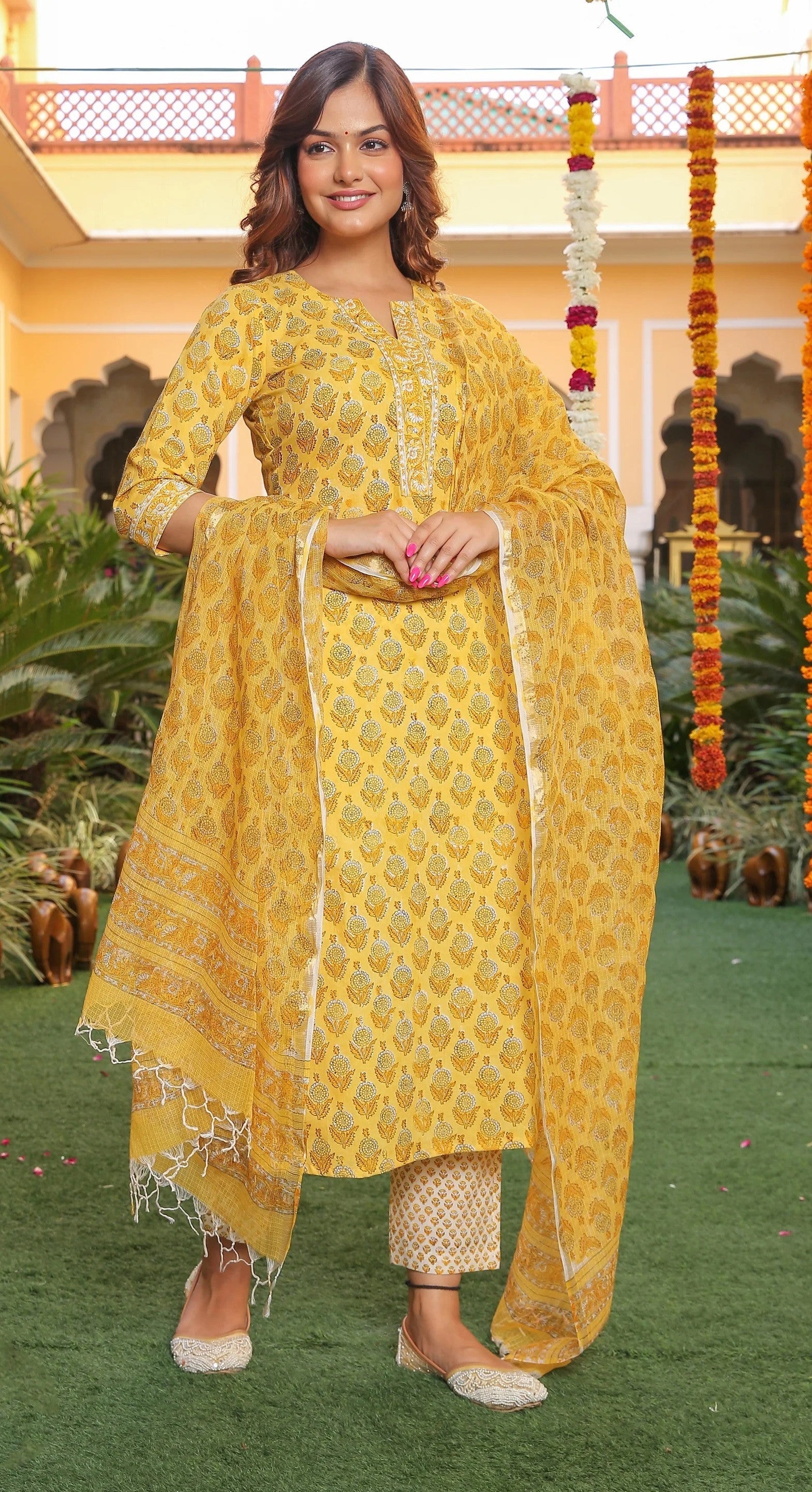 Yellow Printed Straight Kurta and Pant Set with Dupatta Dropshipera