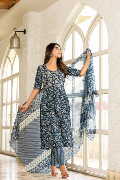 Floral Printed Straight Kurta and pant set with Dupatta Dropshipera