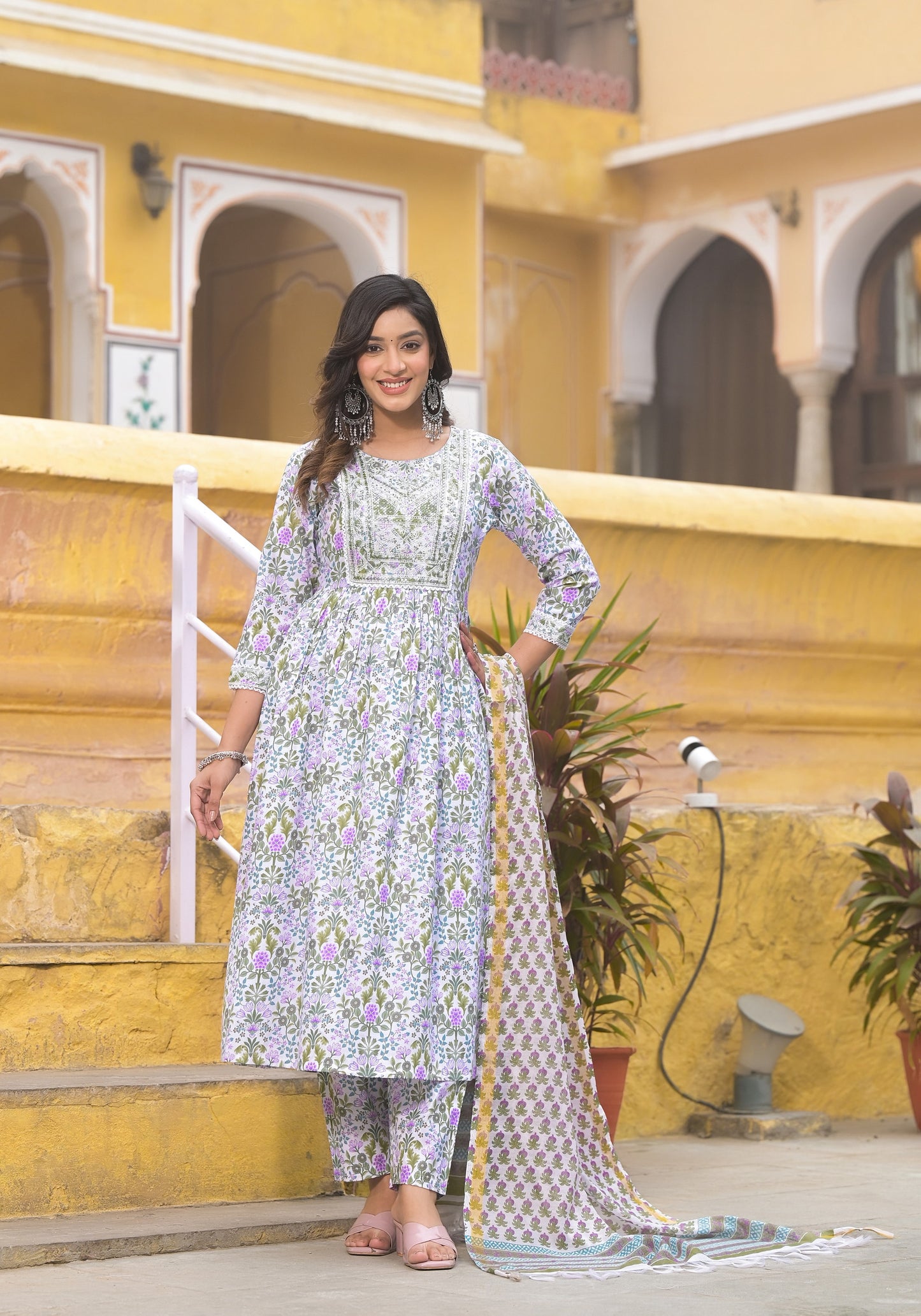 Simple and Attractive Daily Wear Kurta Set For Women Dropshipera