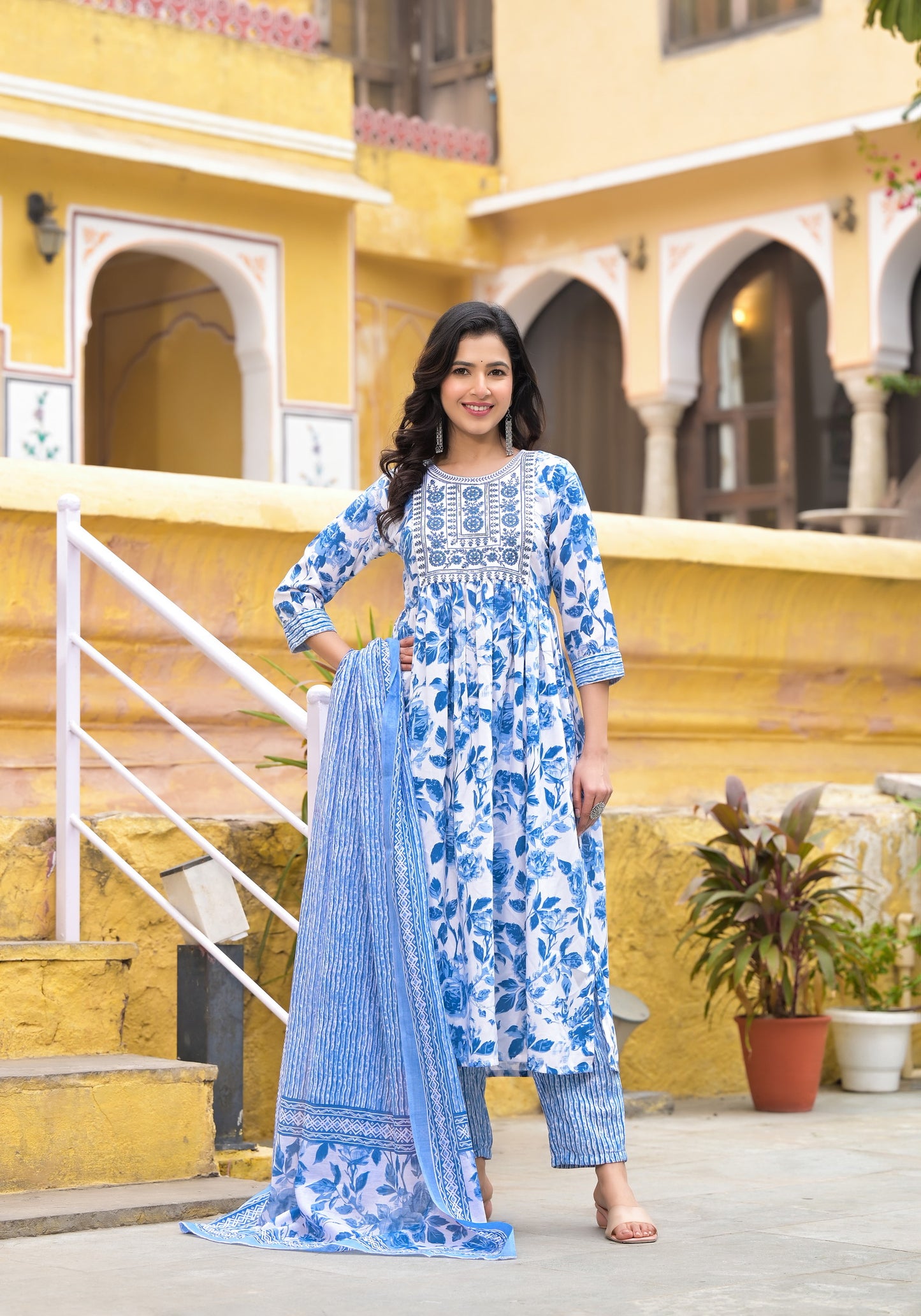 Blue and White Simple Daily Wear Kurta Set for Women Dropshipera