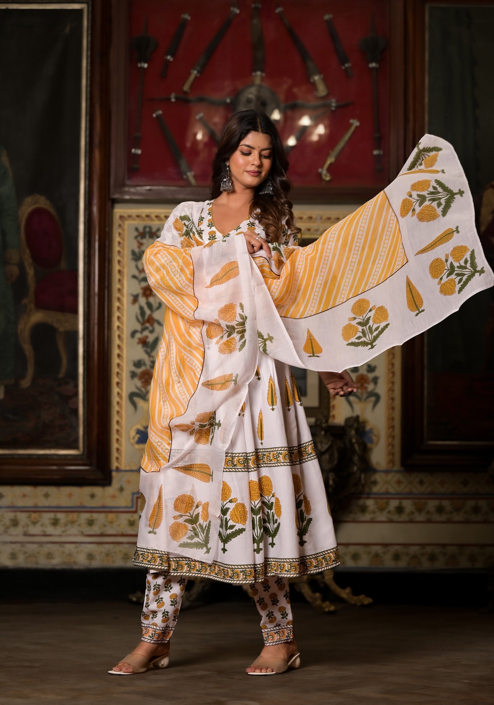 White Cotton Printed Carnation And Leaf Phula Kaalindi Anarkali Set For Women Dropshipera