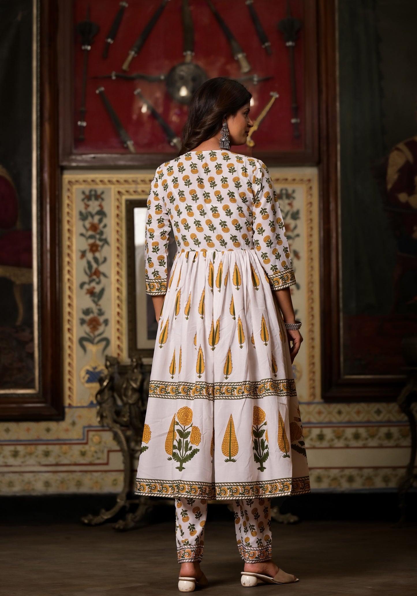White Cotton Printed Carnation And Leaf Phula Kaalindi Anarkali Set For Women Dropshipera