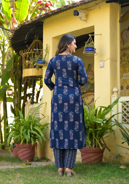 Floral Printed Kurta With Bottom Wear and Dupatta in Blue Color Dropshipera