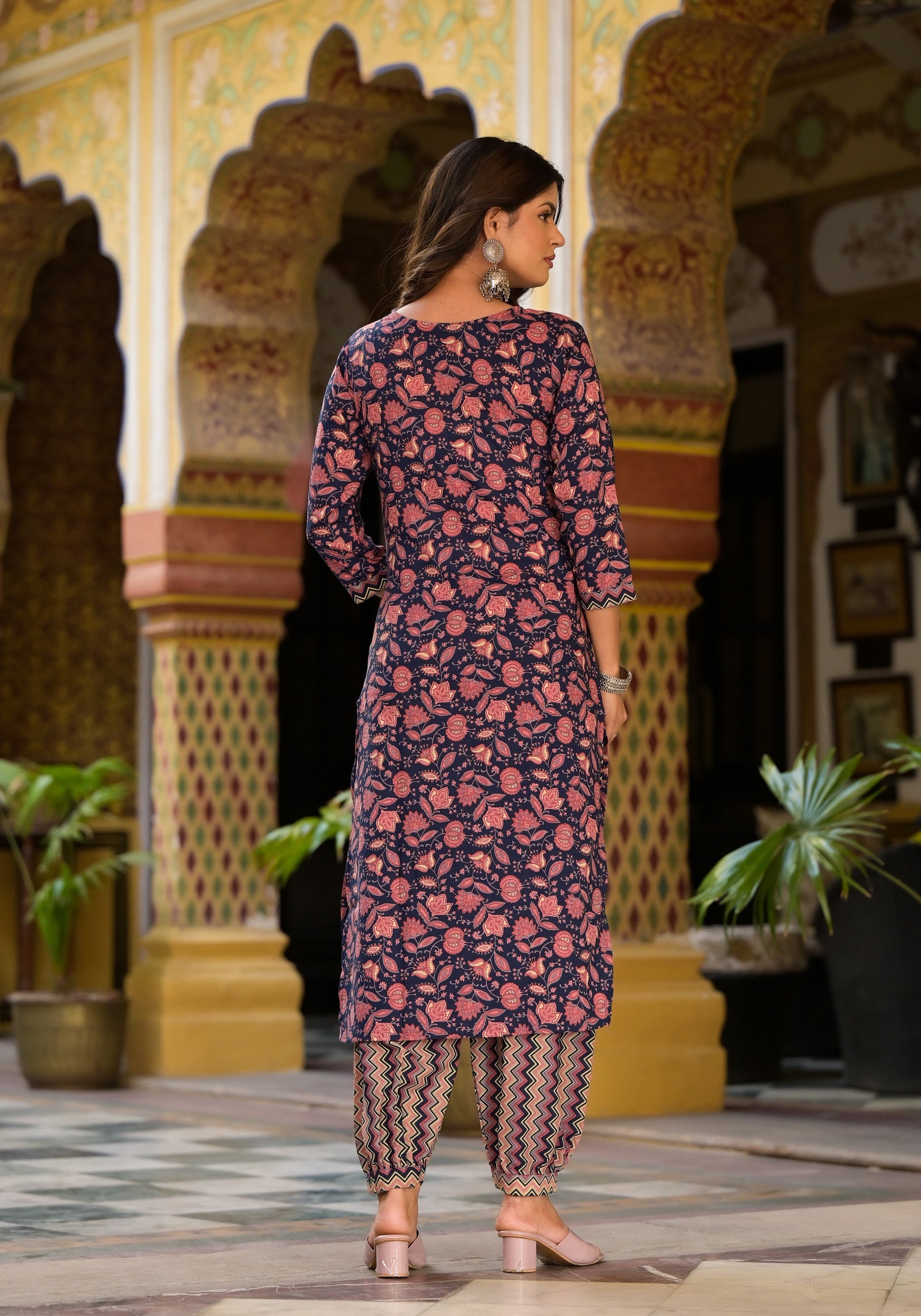 Women Printed Kurta Set With Pant and dupatta Dropshipera