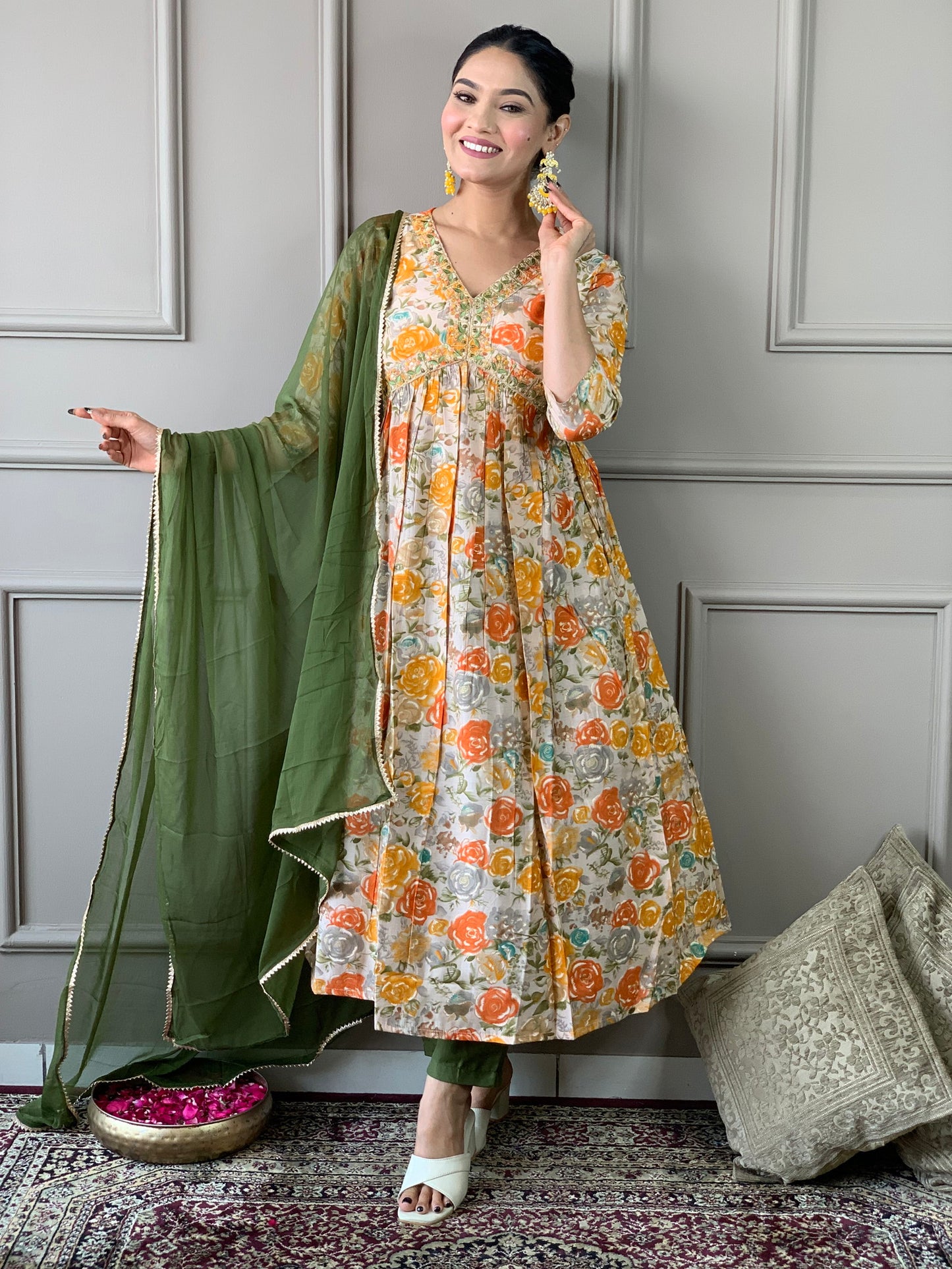 Women Printed and Embroidered Viscose Rayon kurta set Dropshipera