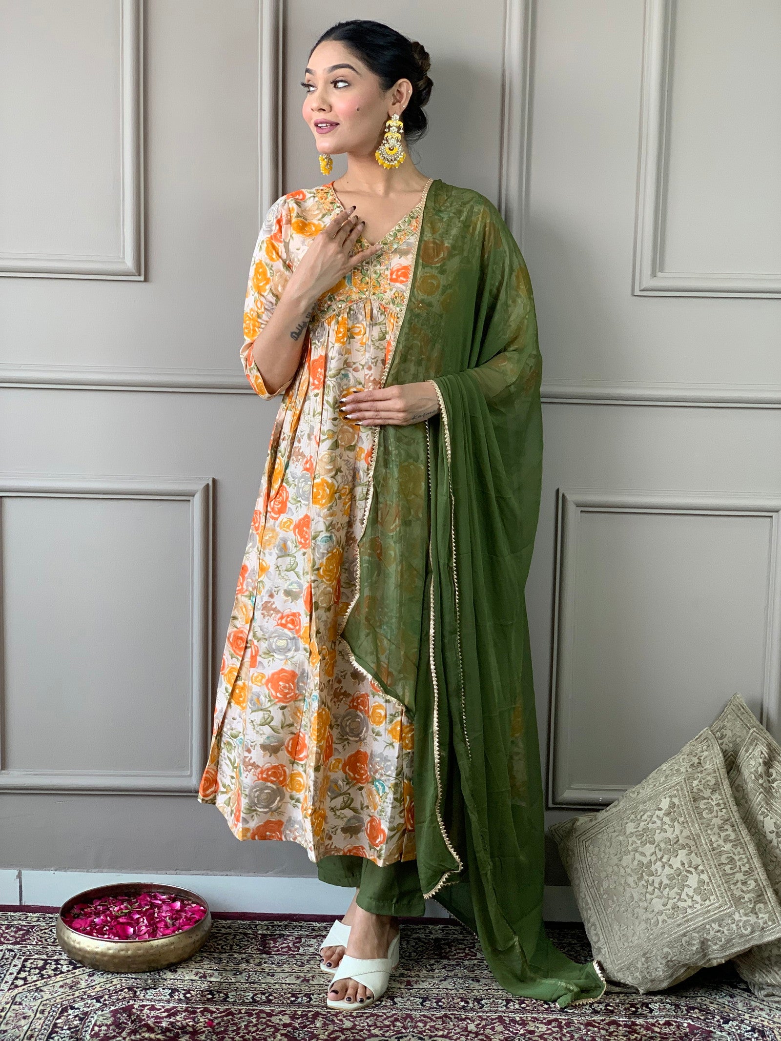 Women Printed and Embroidered Viscose Rayon kurta set Dropshipera