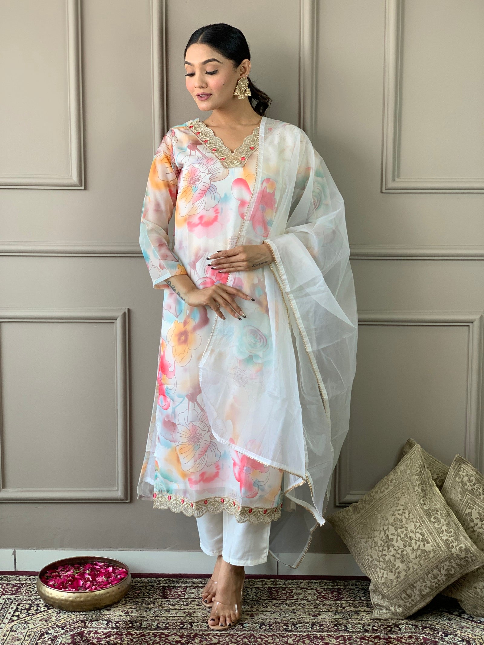 Floral Design Off White Kurta Set with Bottom and Dupatta Dropshipera