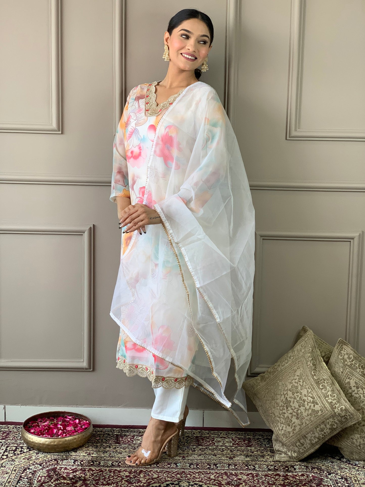Floral Design Off White Kurta Set with Bottom and Dupatta Dropshipera