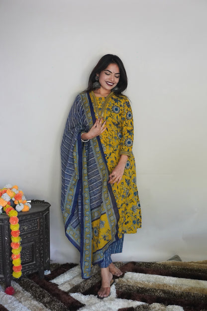New Beautiful Design Rayon Suit With Pant And Dupatta Dropshipera
