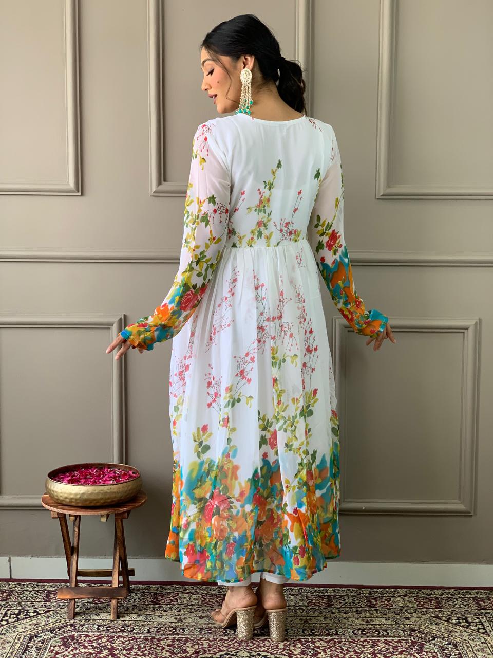 Alia Designe Floral Kurta set with Knee Bottom Pant and Border Dupatta Dropshipera