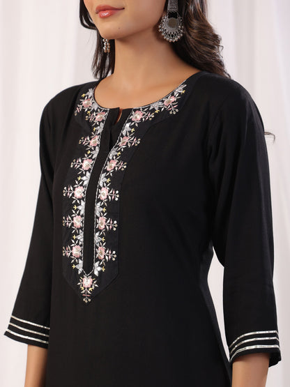 Black Embordered Rayon Kurta Set With Dupatta And Bottom Dropshipera