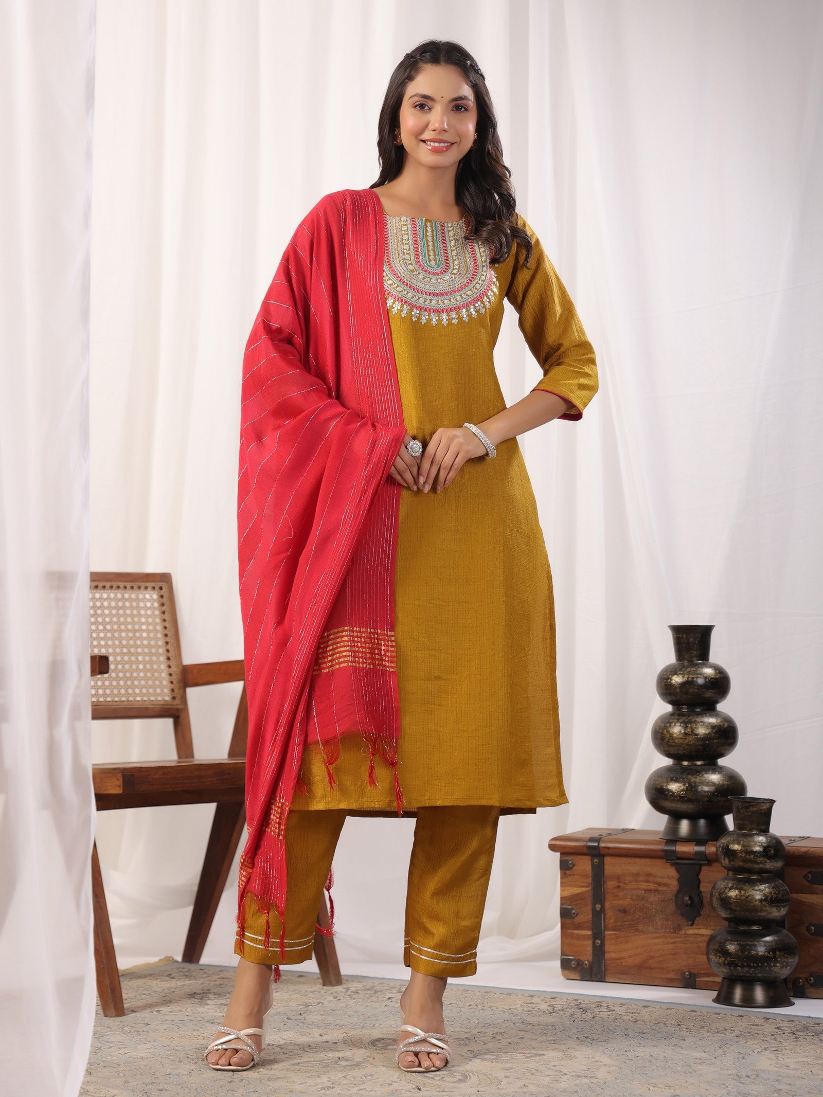 Solid Straight Round Neck Silk Kurta Pant Set With Dupatta Dropshipera