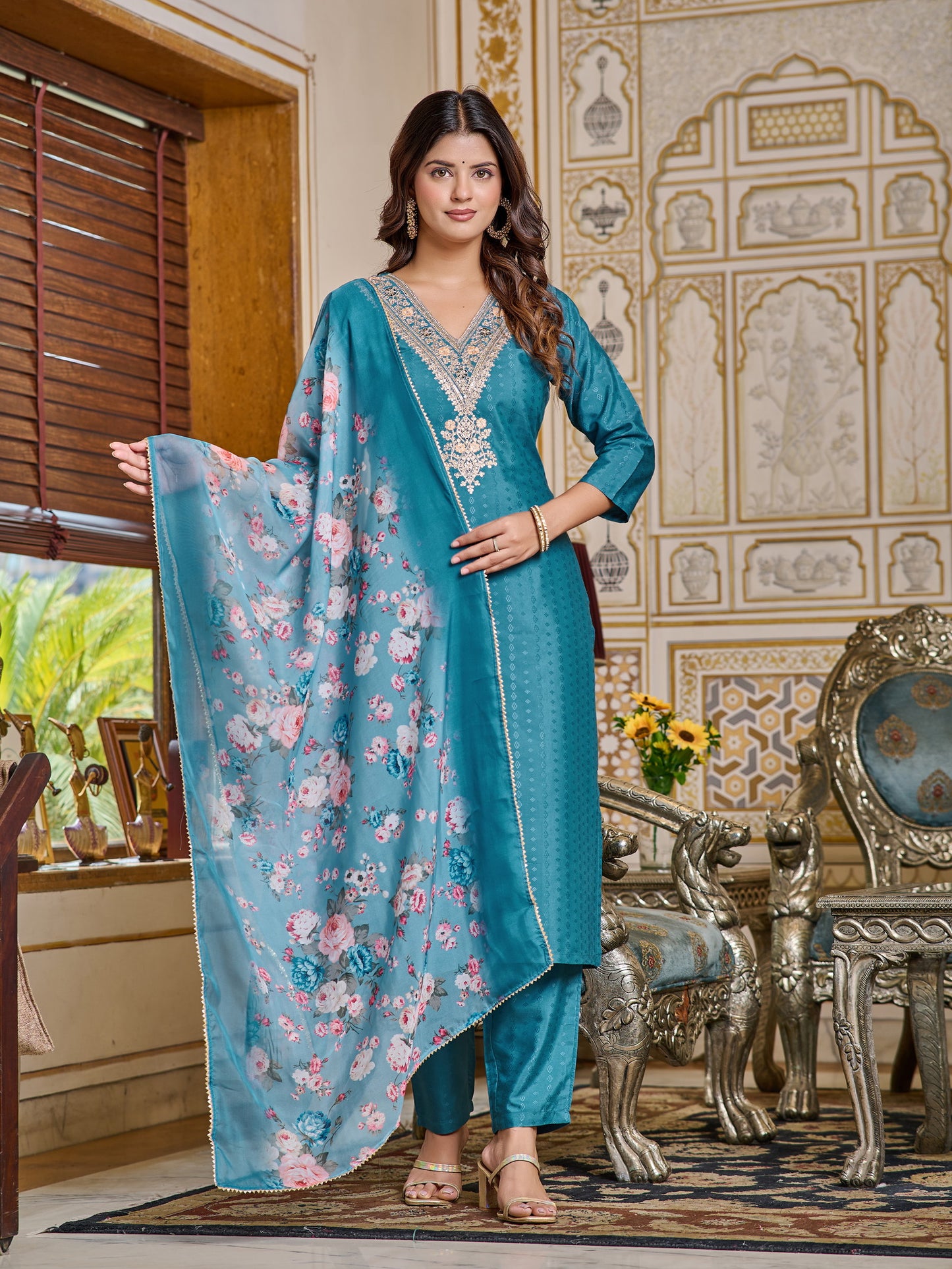 Embroidered Chanderi Kurti With Pant & Dupatta Set Dropshipera