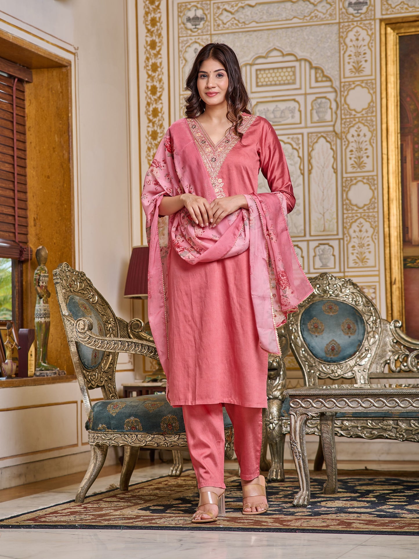 Women Embroidered Straight Kurta Set in Peach Colour Dropshipera