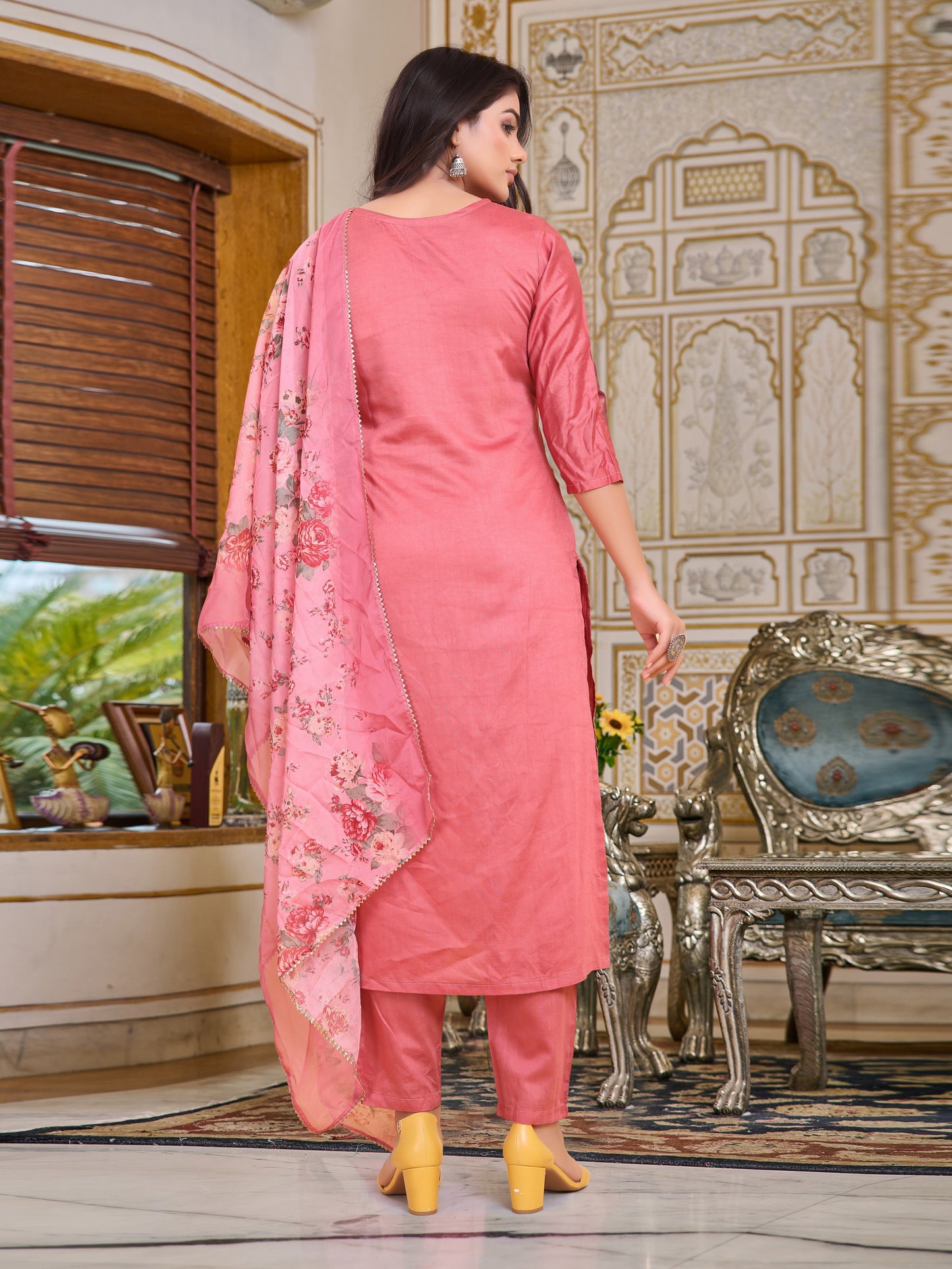 Women Embroidered Straight Kurta Set in Peach Colour Dropshipera